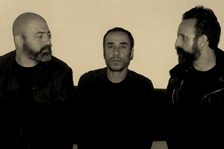 Conoce a «Milo, Mel y Mayel» el proyecto alterno del guitarrista de Molotov