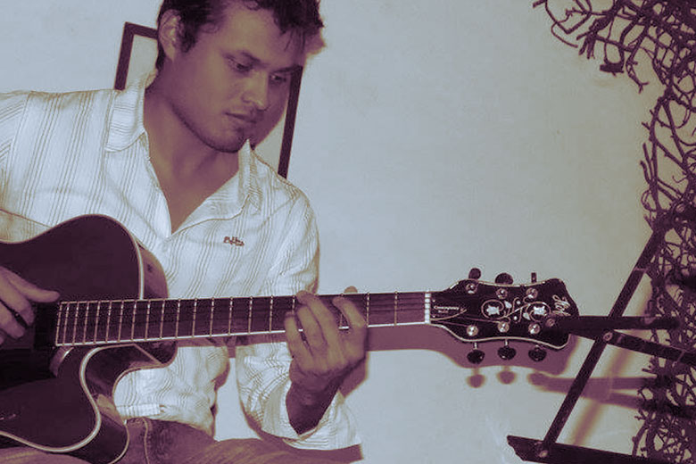 Kilombo-Jazz-Duo-La-Maga-Cafe-3
