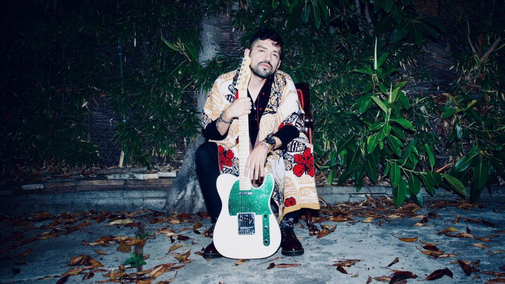 ADÉNTRATE AL PASAJE SONORO DEL MÚSICO Y PRODUCTOR COLOMBIANO; CAMILO SÁNCHEZ