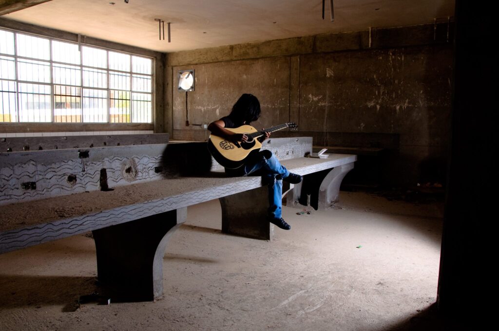 La naturaleza conversa con la tecnología en ‘Pawanayki’, el nuevo álbum del peruano Brageiki