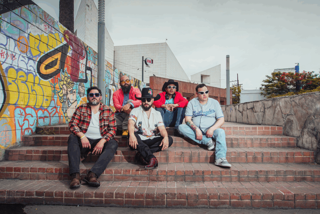 Los Vikingos del Norte regresan a la CDMX para celebrar 10 años de “Radio Condena”