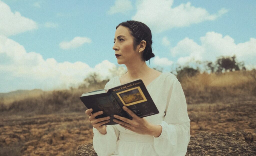 Astrid Yan estrena “Ya nos solté por fin”: Pop rock y catarsis